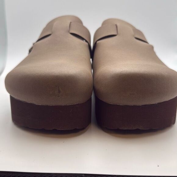 CUSHIONAIRE Women's Loom Cork Footbed Platform Clog SIZE 8 BROWN PREOWNED MARKS - Picture 2 of 8